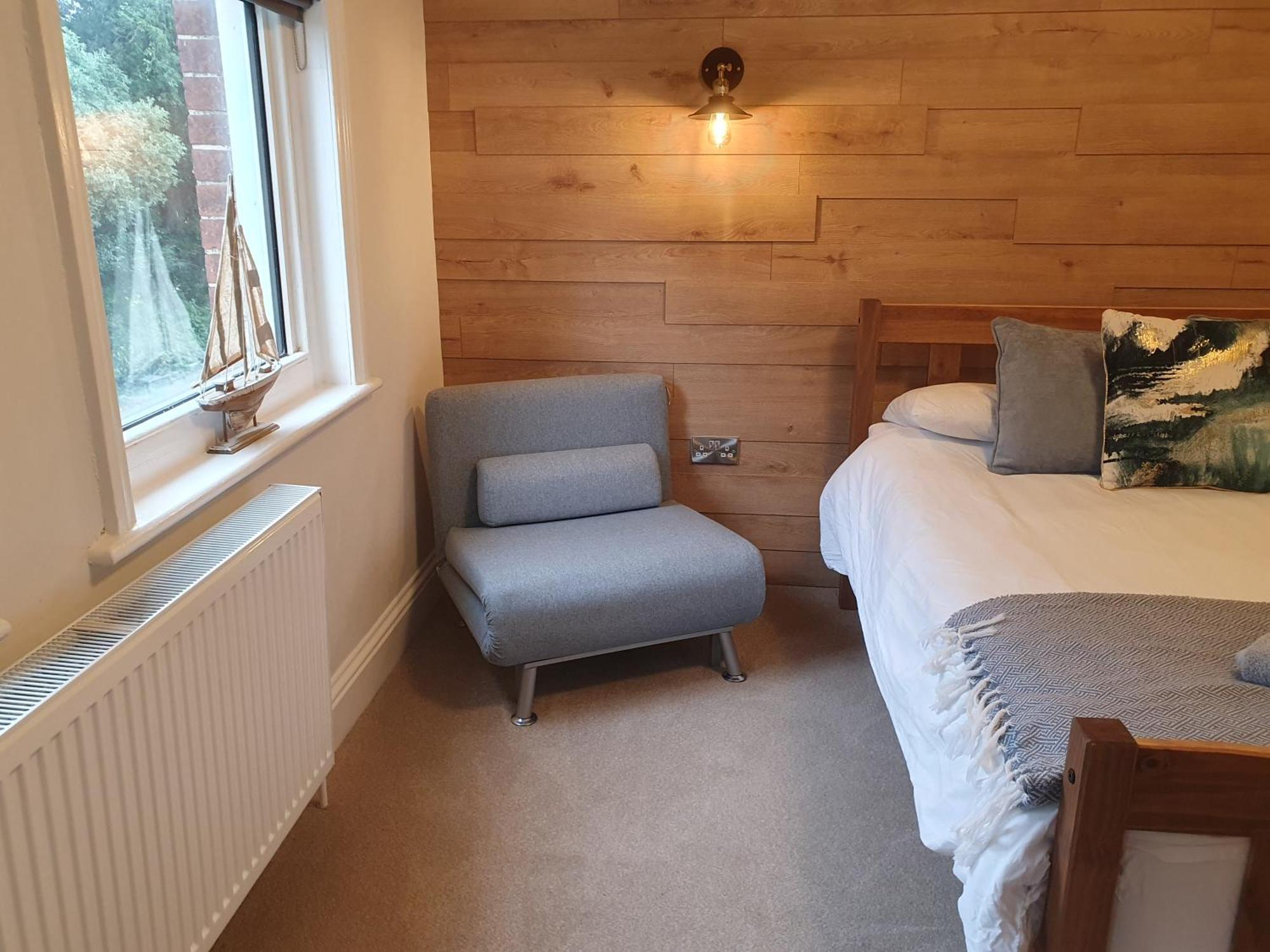 Aqua Nest Eastbourne - En-Suite, Free Parking, Kitchen Kültér fotó